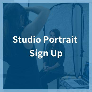 A button that leads to an online studio portrait sign up system.